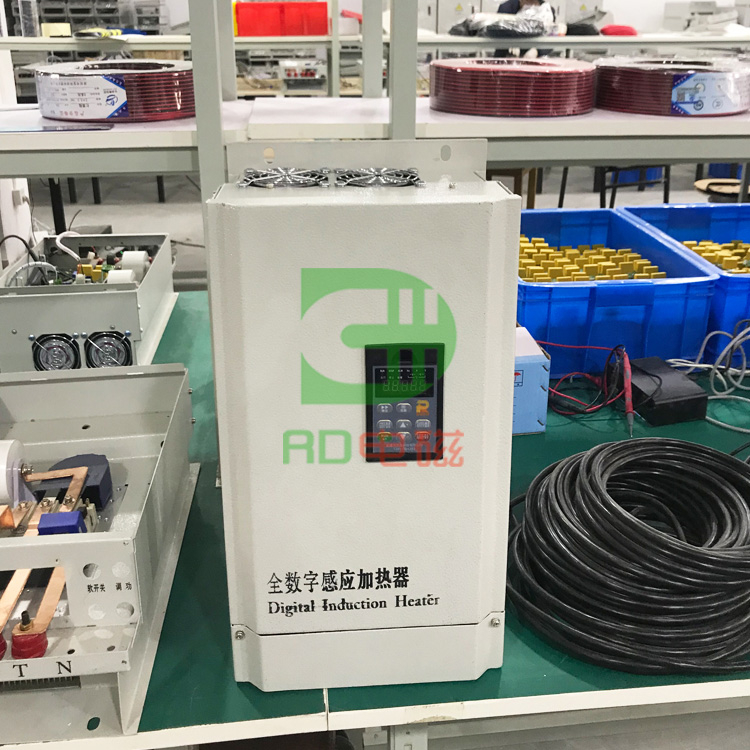 5KW電磁加熱器生產現(xiàn)場